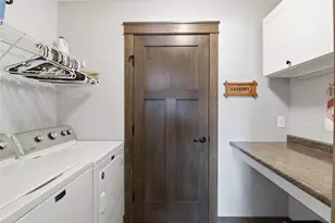 820 Willow Ct, Eau Claire, WI 54703 - Photo 16