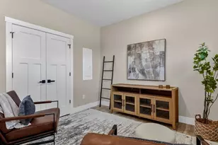 2302 1st St, Eau Claire, WI 54703 - Photo 24