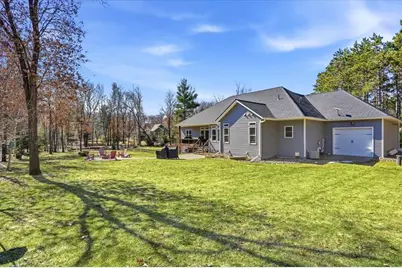 977 McGregor Drive, Eau Claire, WI 54703 - Photo 36