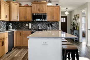 109 Dunn St, Colfax, WI 54730 - Photo 8