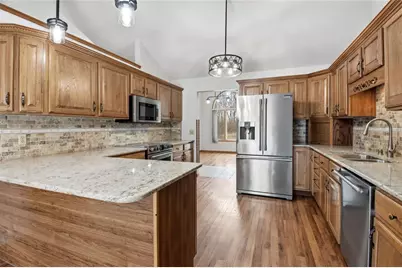 8505 257th Street, Cadott, WI 54727 - Photo 12