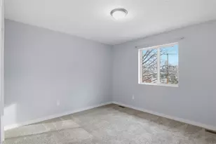 2647 Sessions St, Eau Claire, WI 54701 - Photo 10