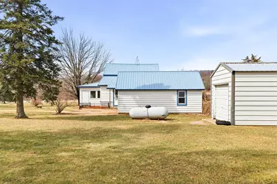 N1884 Hwy Z, Eau Galle, WI 54751 - Photo 8