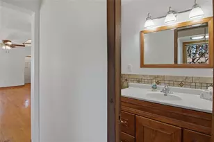 1953 Francis St, Eau Claire, WI 54703 - Photo 10