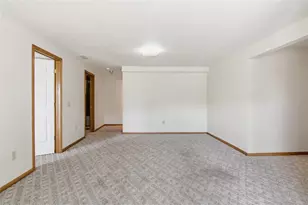 926 Tainter St, Menomonie, WI 54751 - Photo 20