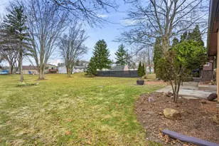 804 Roberts St, Altoona, WI 54720 - Photo 38