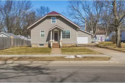 712 W Elm Street, Chippewa Falls, WI 54729 - Photo 1