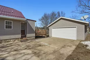 712 W Elm St, Chippewa Falls, WI 54729 - Photo 36