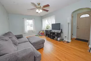 127 W Truman Ave, Eau Claire, WI 54701 - Photo 4