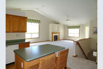 4525 E Hamilton Avenue #28, Eau Claire, WI 54701 - Photo 10