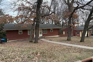 2724 Somona Parkway #1&amp 2, Eau Claire, WI 54703 - Photo 2