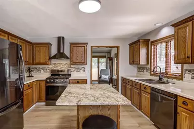 3305 Nimitz Street, Eau Claire, WI 54701 - Photo 6