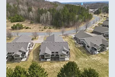 2528 E Princeton Avenue, Eau Claire, WI 54703 - Photo 42