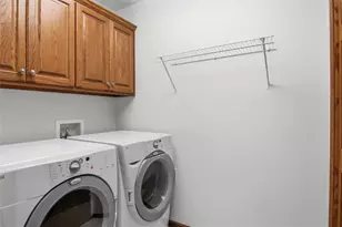 2528 E Princeton Ave, Eau Claire, WI 54703 - Photo 18