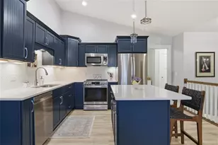 4974 Field Crest Ln, Eau Claire, WI 54701 - Photo 6