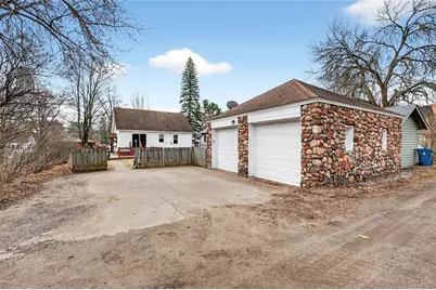 610 Oak Street, Spooner, WI 54801 - Photo 6