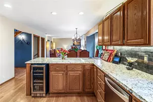 318 Paris Pl, Eau Claire, WI 54703 - Photo 22