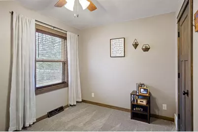 E4085 Woodfield Road, Eau Claire, WI 54701 - Photo 32