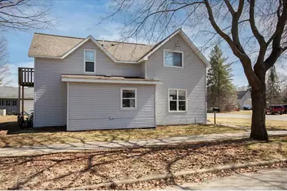 1520 8th Street #1 &amp; 2, Menomonie, WI 54751 - Photo 2