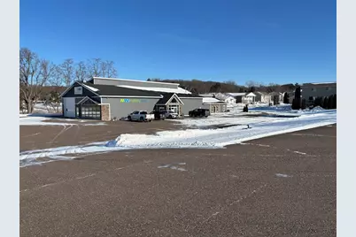 3115 Oak Knoll, Eau Claire, WI 54701 - Photo 4