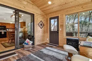 3065 Davis Dr, Eau Claire, WI 54701 - Photo 8