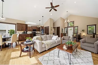 909 Thistle Lane, Eau Claire, WI 54703 - Photo 16