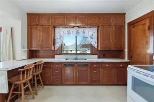 557 Bergen Ave, Eau Claire, WI 54703 - Photo 8