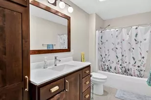 4642 S Oakwood Hills Pkwy, Eau Claire, WI 54701 - Photo 32