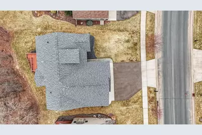 4642 S Oakwood Hills Parkway, Eau Claire, WI 54701 - Photo 36