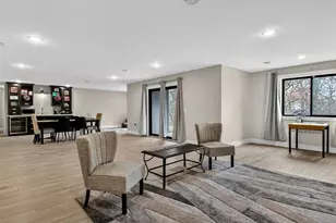 4642 S Oakwood Hills Pkwy, Eau Claire, WI 54701 - Photo 16