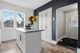 324 E 6th Ave, Stanley, WI 54768 - Photo 6