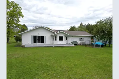 704 Phillips Avenue, Ladysmith, WI 54848 - Photo 4