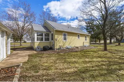 1104 Garfield Avenue, Altoona, WI 54720 - Photo 36