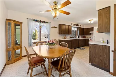 206 W Hickory St, Abbotsford, WI 54405 - Photo 8