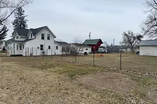 114 2nd Ave, Strum, WI 54770 - Photo 4