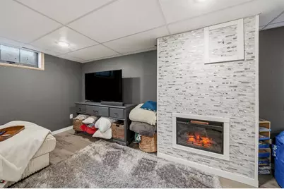 810 Miles Street, Chippewa Falls, WI 54729 - Photo 24