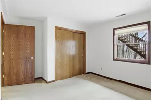 4322 Woodridge Dr, Eau Claire, WI 54701 - Photo 36