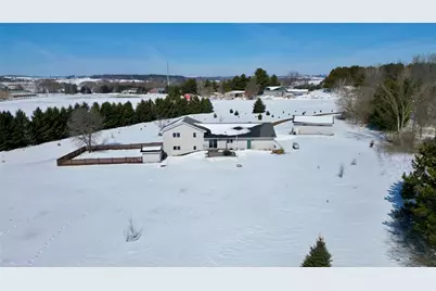 6323 17th Avenue, Eau Claire, WI 54703 - Photo 8