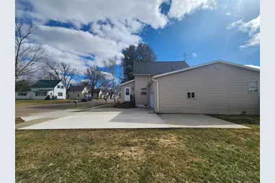 627 Gilman Street, Stanley, WI 54768 - Photo 18
