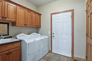 2907 Plum Tree Circle, Menomonie, WI 54751 - Photo 30