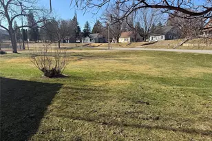 18679 Hobson St, Whitehall, WI 54773 - Photo 6