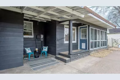1621 Highland Avenue, Eau Claire, WI 54701 - Photo 12