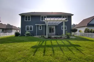 3746 Crest Ridge Ct, Eau Claire, WI 54701 - Photo 48