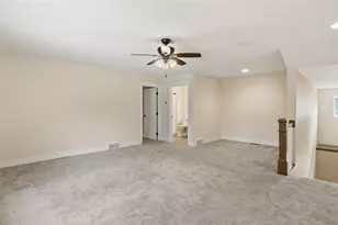3746 Crest Ridge Ct, Eau Claire, WI 54701 - Photo 24
