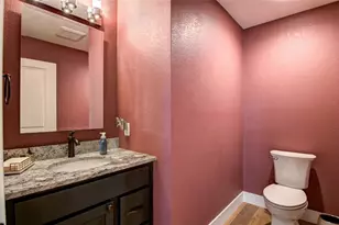 3746 Crest Ridge Ct, Eau Claire, WI 54701 - Photo 18