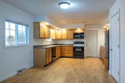 W8490 Flambeau Avenue, Ladysmith, WI 54848 - Photo 6