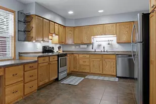 211 11th St, Altoona, WI 54720 - Photo 28