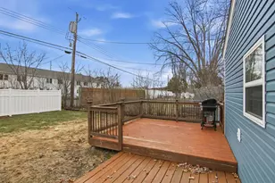 211 11th St, Altoona, WI 54720 - Photo 8