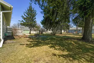 2808 Knapp St, Menomonie, WI 54751 - Photo 36
