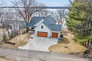 73 197th St, Alden, WI 54026 - Photo 2